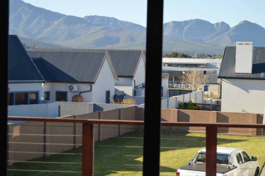 4 Bedroom Property for Sale in Blue Mountain Village Western Cape